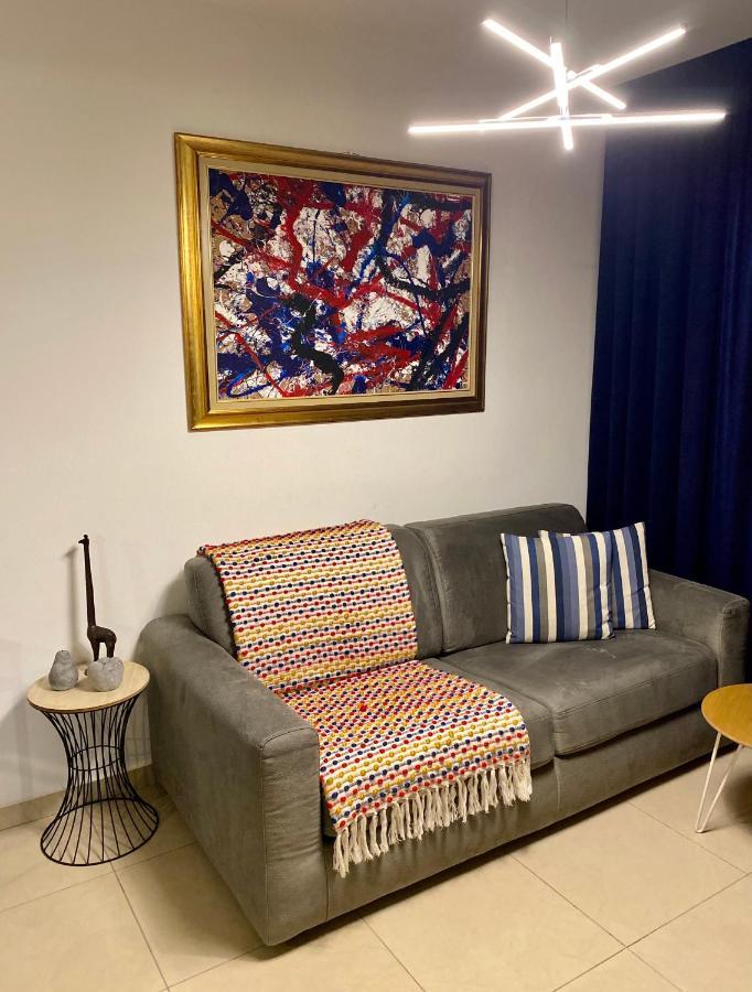 Fat Cow Apartment 101 Ларнака Екстериор снимка