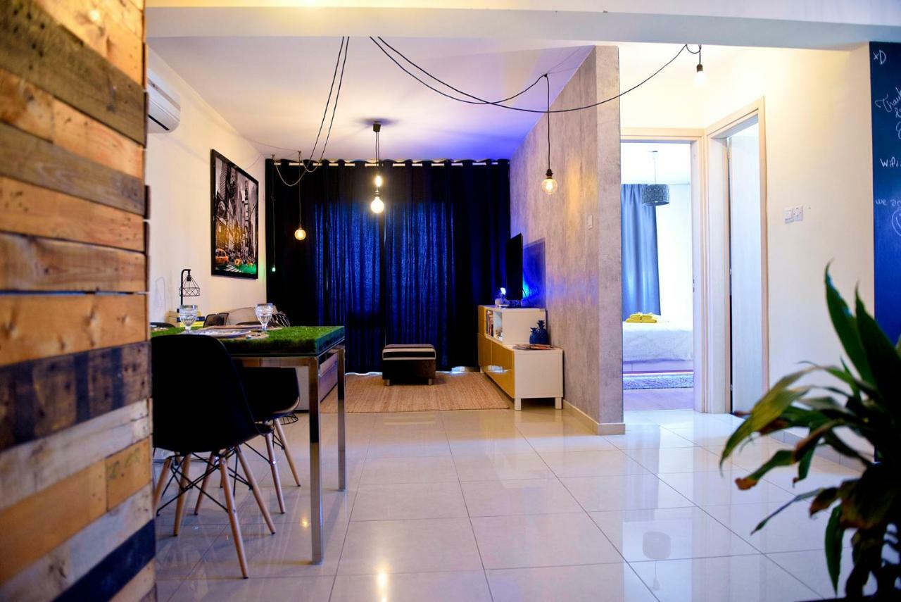 Fat Cow Apartment 101 Ларнака Екстериор снимка